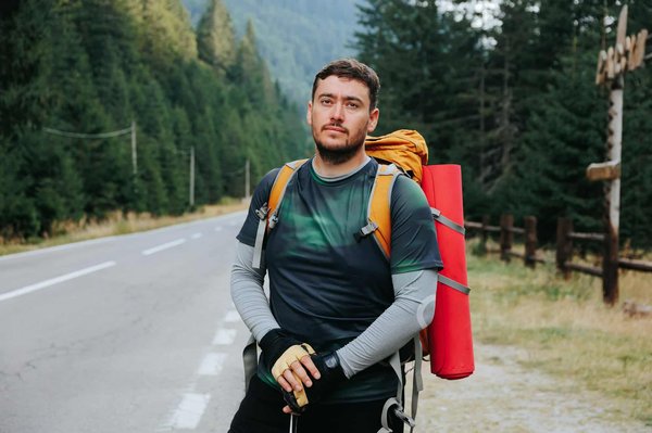 Comment participer à une expédition pour découvrir les grottes de glace en Islande?